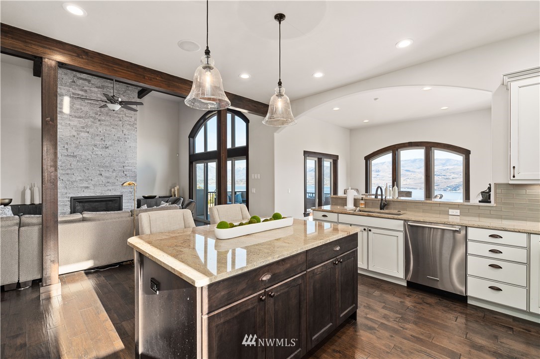 303 Clos Chevalle Road Chelan, WA 98816 - Photo 15 of 40 Gallery Image 15