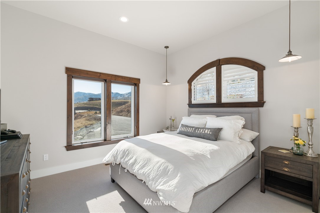 303 Clos Chevalle Road Chelan, WA 98816 - Photo 24 of 40 Gallery Image 24