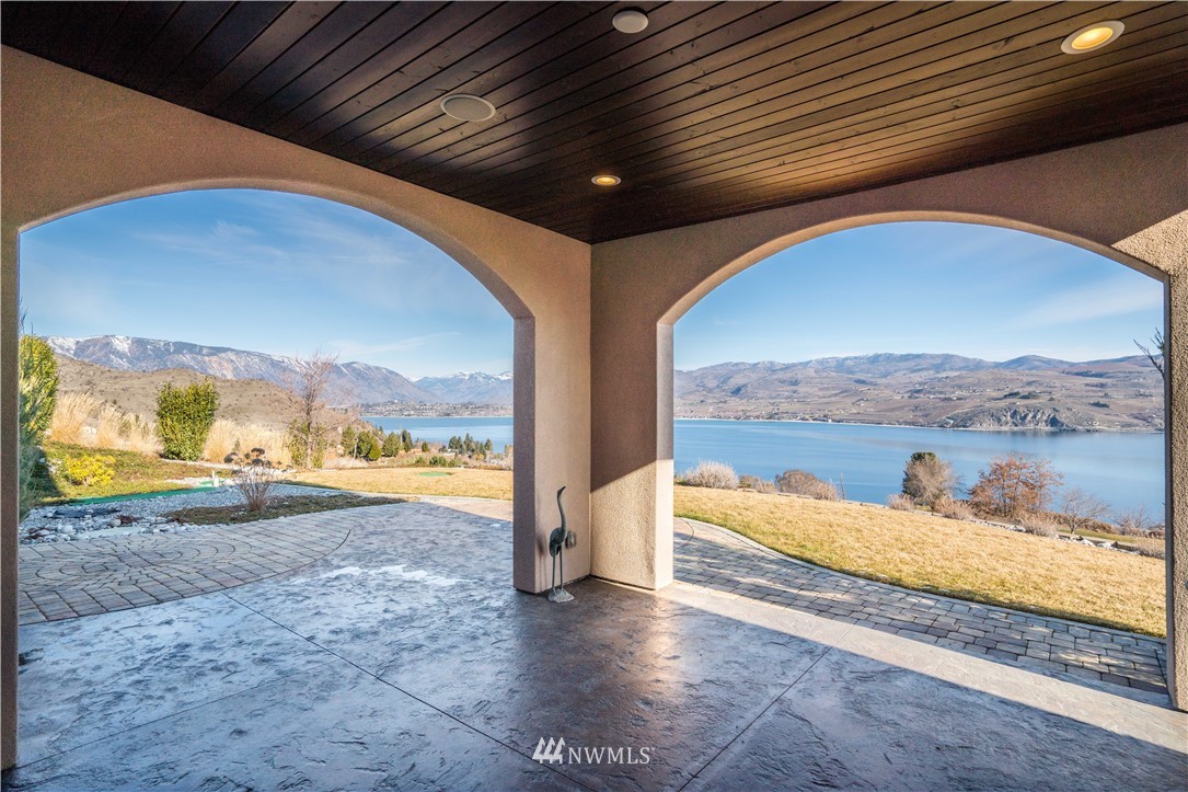 303 Clos Chevalle Road Chelan, WA 98816 - Photo 32 of 40 Gallery Image 32