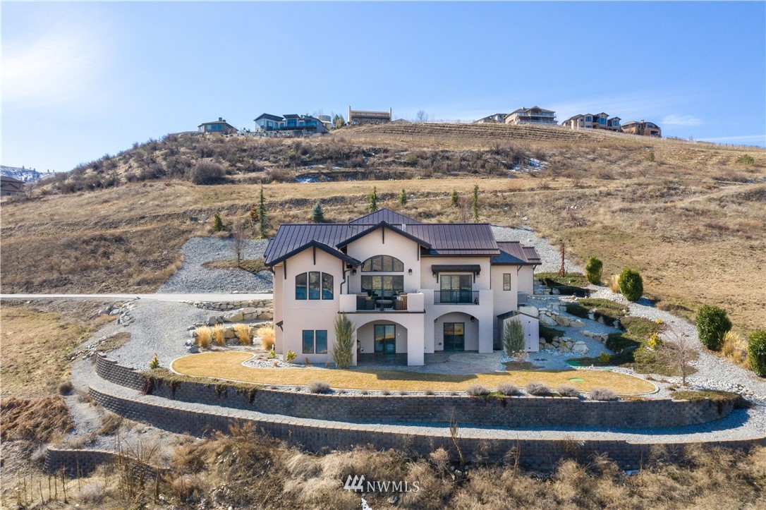 303 Clos Chevalle Road Chelan, WA 98816 - Photo 34 of 40 Gallery Image 34
