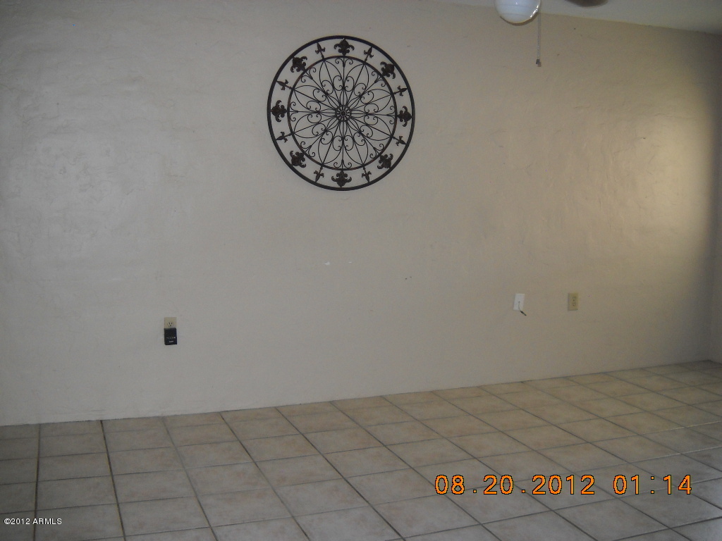 156 West Wagoner Road Phoenix, AZ 85023 - Photo 16 of 36 Bonus room