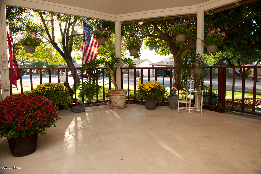 156 West Wagoner Road Phoenix, AZ 85023 - Photo 6 of 36 gazebo 2