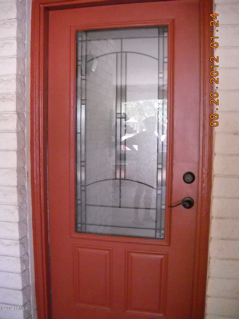 156 West Wagoner Road Phoenix, AZ 85023 - Photo 7 of 36 Welcome Home!