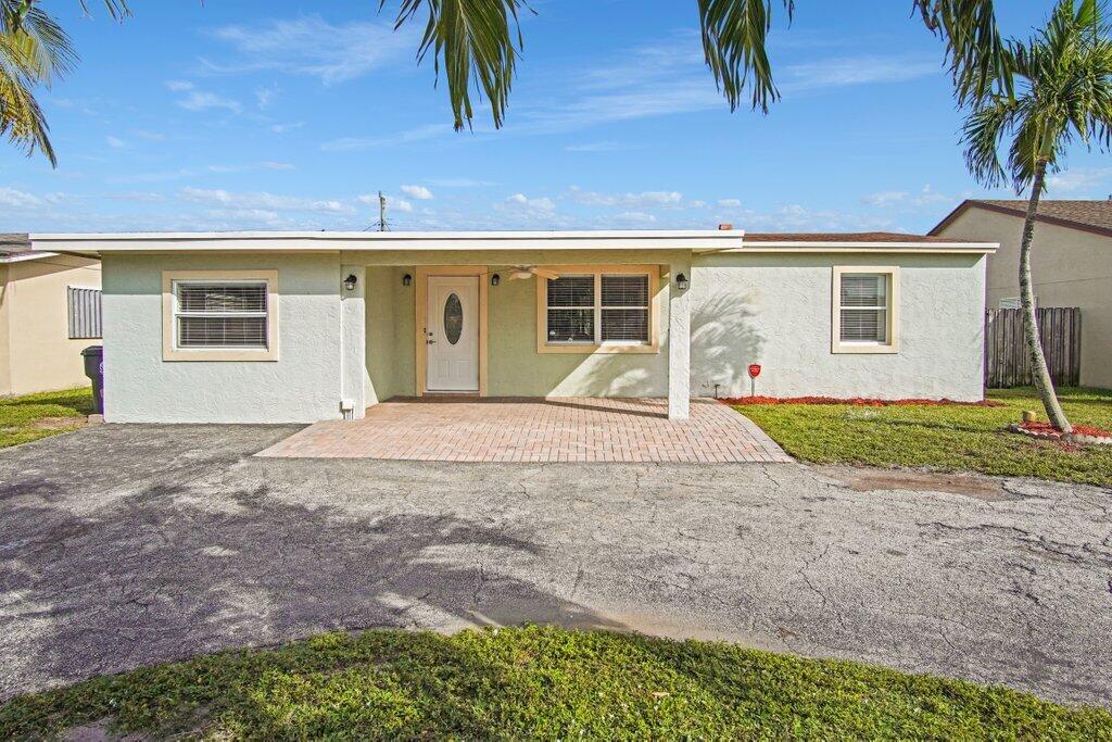 406 Elizabeth Road Lake Worth, FL 33461 - Photo 1 of 44 Exterior