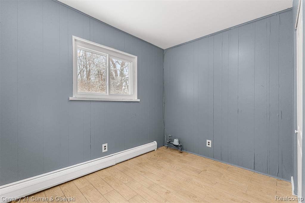 19497 Inkster Road Romulus, MI 48174 - Photo 15 of 37