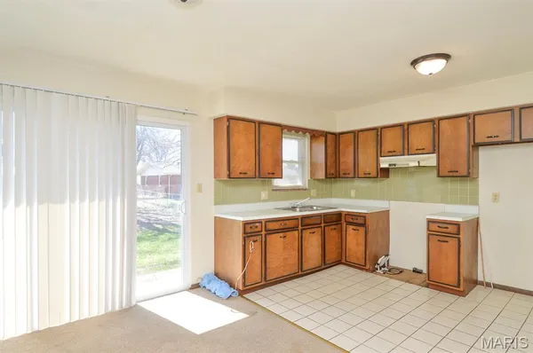 $75,000 | 301 West Oak Street, New Baden, IL 62265