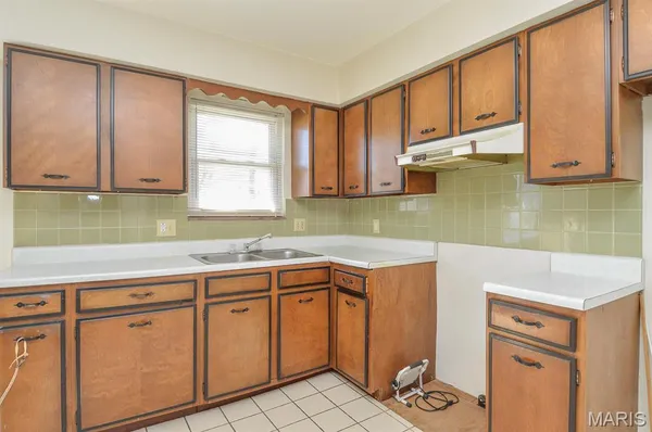 $75,000 | 301 West Oak Street, New Baden, IL 62265