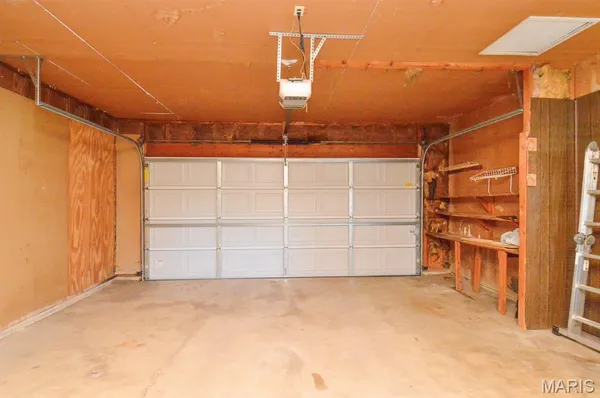 $75,000 | 301 West Oak Street, New Baden, IL 62265