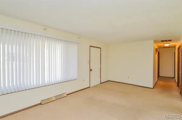 $75,000 | 301 West Oak Street, New Baden, IL 62265