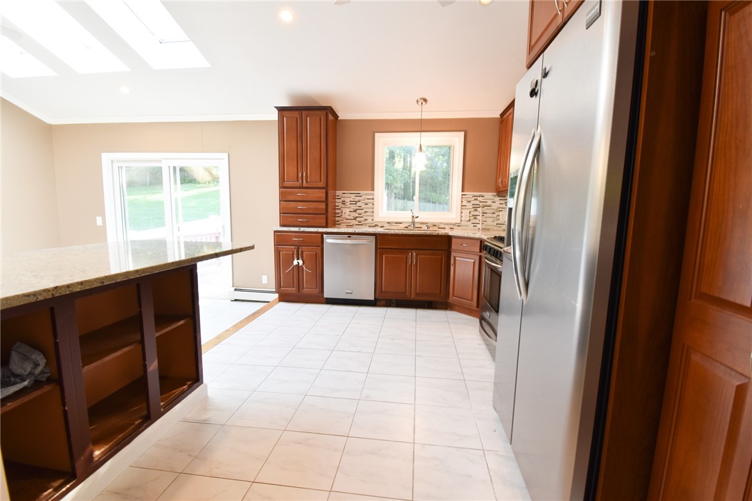 106 Hines Road Cumberland, RI 02864 - Photo 14 of 34