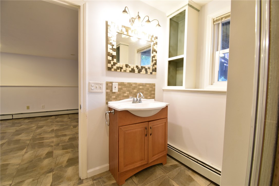106 Hines Road Cumberland, RI 02864 - Photo 29 of 34