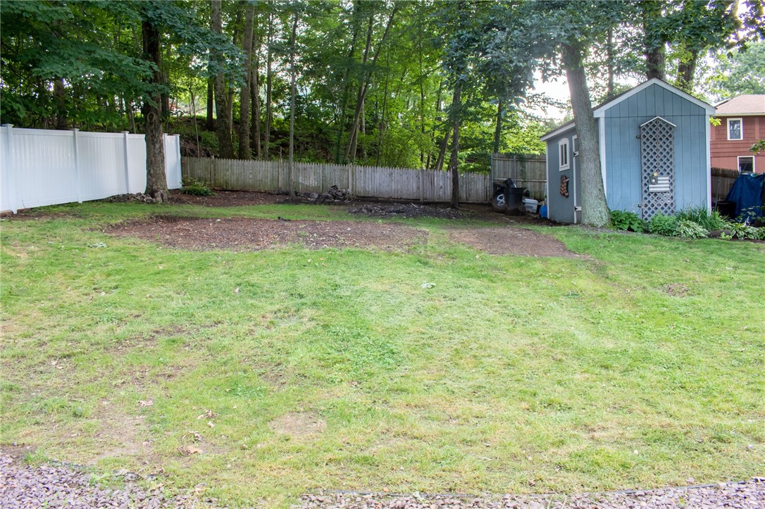106 Hines Road Cumberland, RI 02864 - Photo 8 of 34