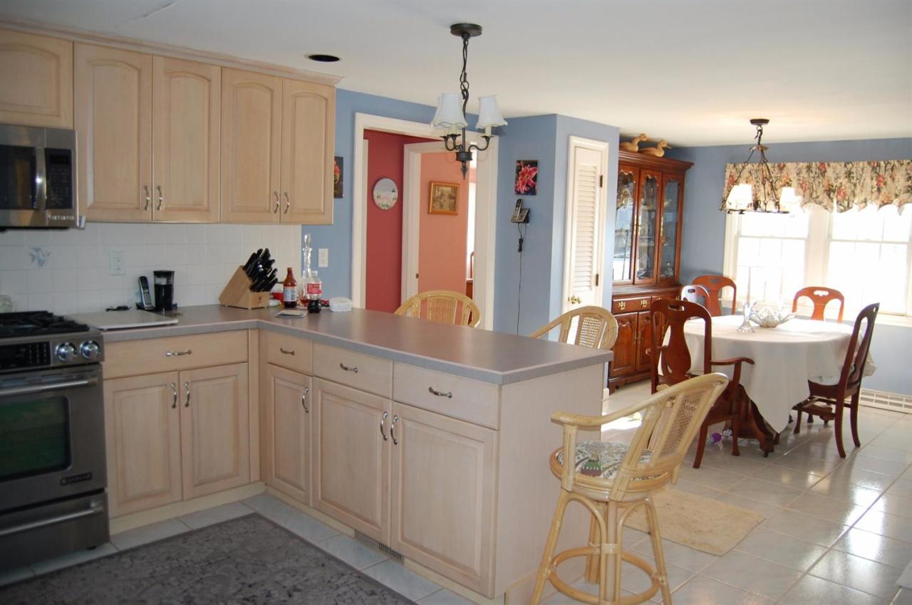 42 Surfside Road West Dennis, MA 02670 - Photo 6 of 19 Additional Photo