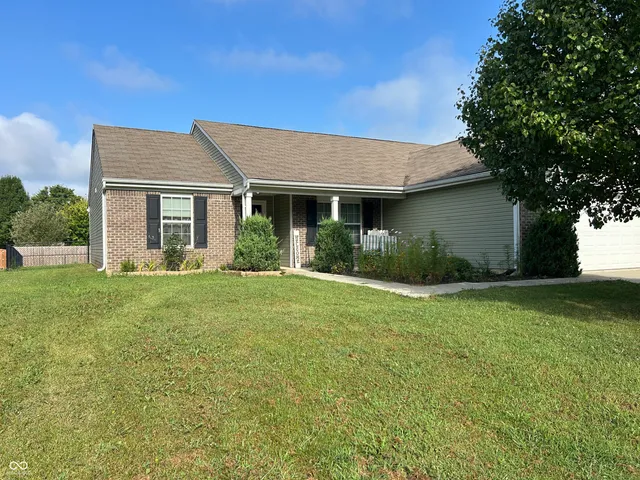 $310,000 | 1786 Archbury Drive, Avon, IN 46123