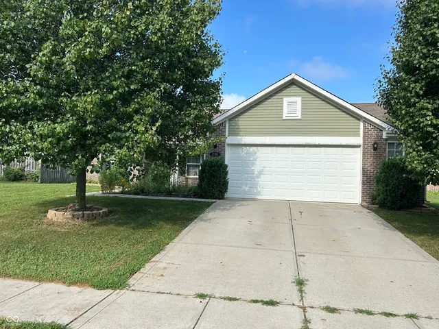 $310,000 | 1786 Archbury Drive, Avon, IN 46123
