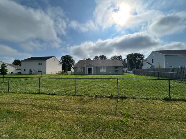 $310,000 | 1786 Archbury Drive, Avon, IN 46123