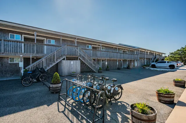 $240,000 | 132 Shore Road, Unit 7, Truro, MA 02666