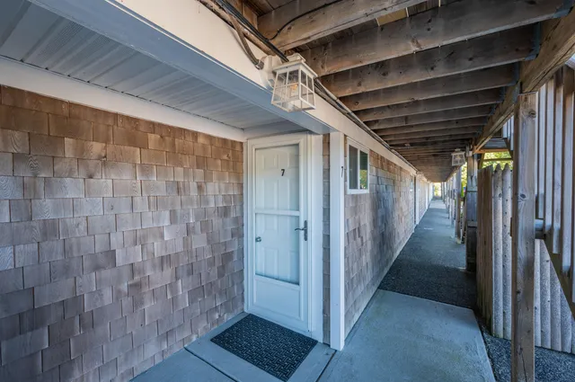 $240,000 | 132 Shore Road, Unit 7, Truro, MA 02666