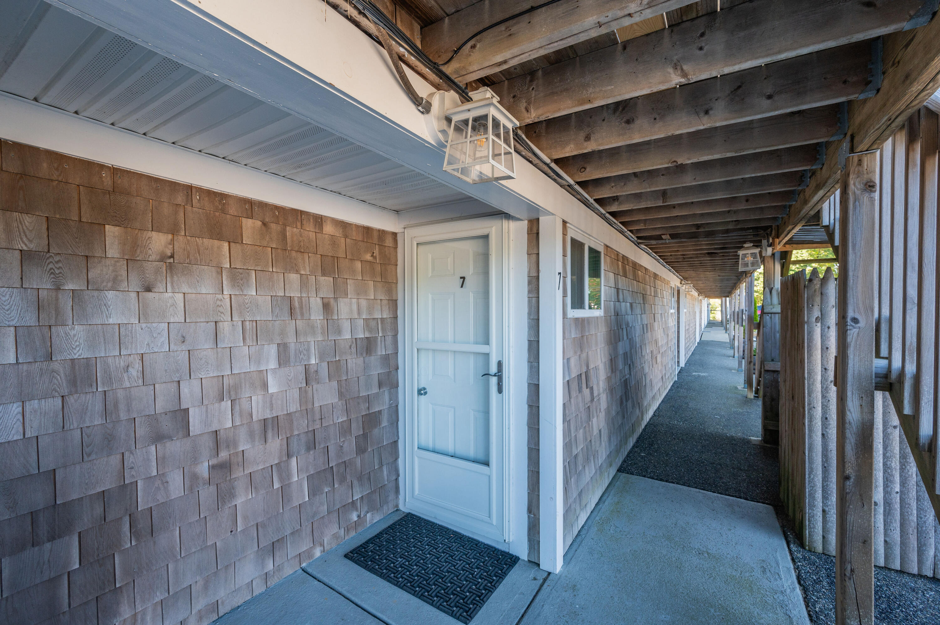 132 Shore Road, Unit 7 Truro, MA 02666 - Photo 3 of 24 IMG_1698