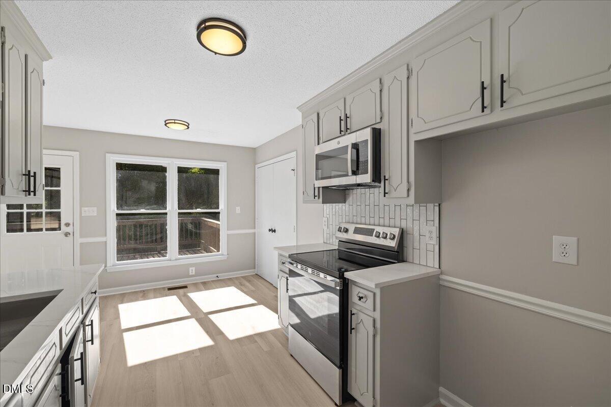 3613 Castlegate Drive Raleigh, NC 27616 - Photo 17 of 33 22-3613 Castlegate Dr