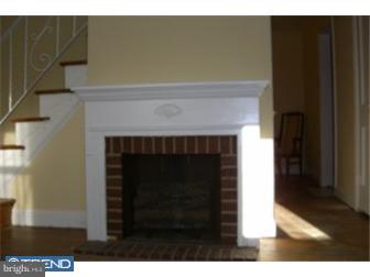 311 Edgemore Road Secane, PA 19018 - Photo 2 of 12 Living Room