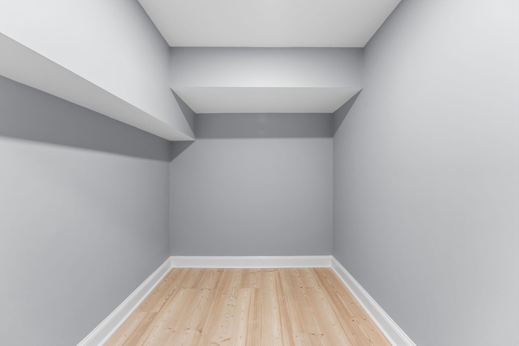 127 Winthrop Road, Unit 12A Brookline, MA 02445 - Photo 30 of 41 a view of room