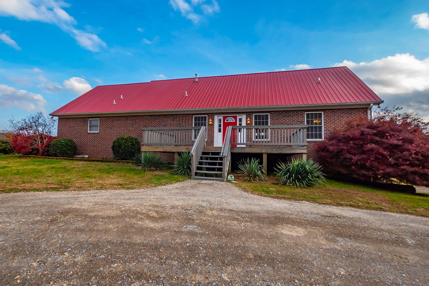 7441 Pinewood Road Primm Springs, TN 38476 - Photo 6 of 31 Gallery Image 6