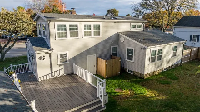 $740,000 | 245 Wareham Road, Marion, MA 02738