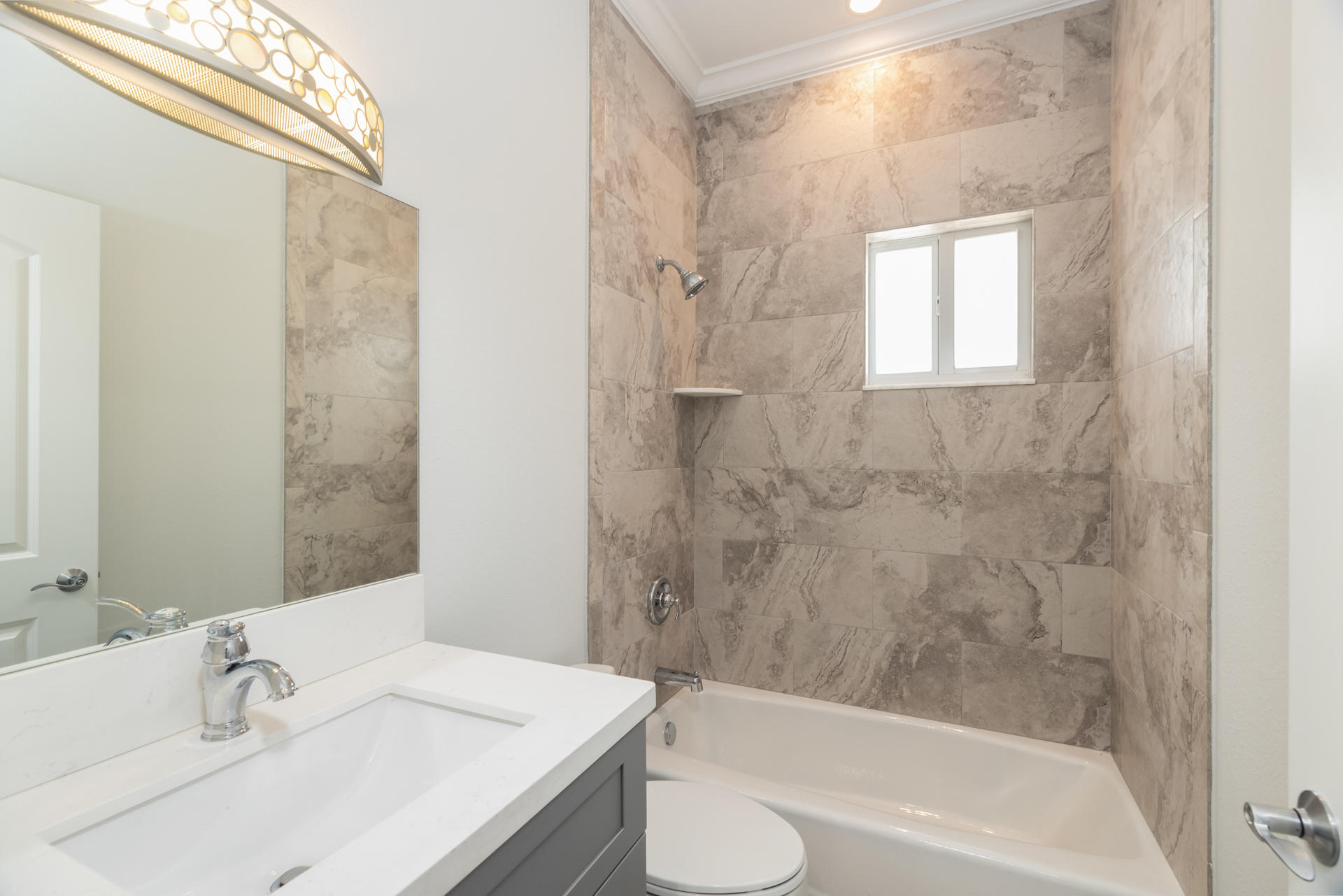 983 Gibraltar Road Key Largo, FL 33037 - Photo 27 of 54 2nd bathroom