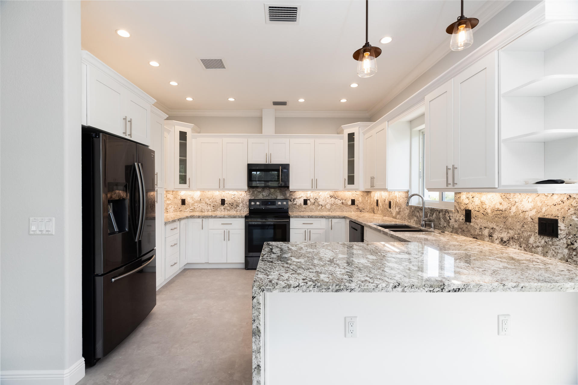 983 Gibraltar Road Key Largo, FL 33037 - Photo 51 of 54 PC5A8430-Edit