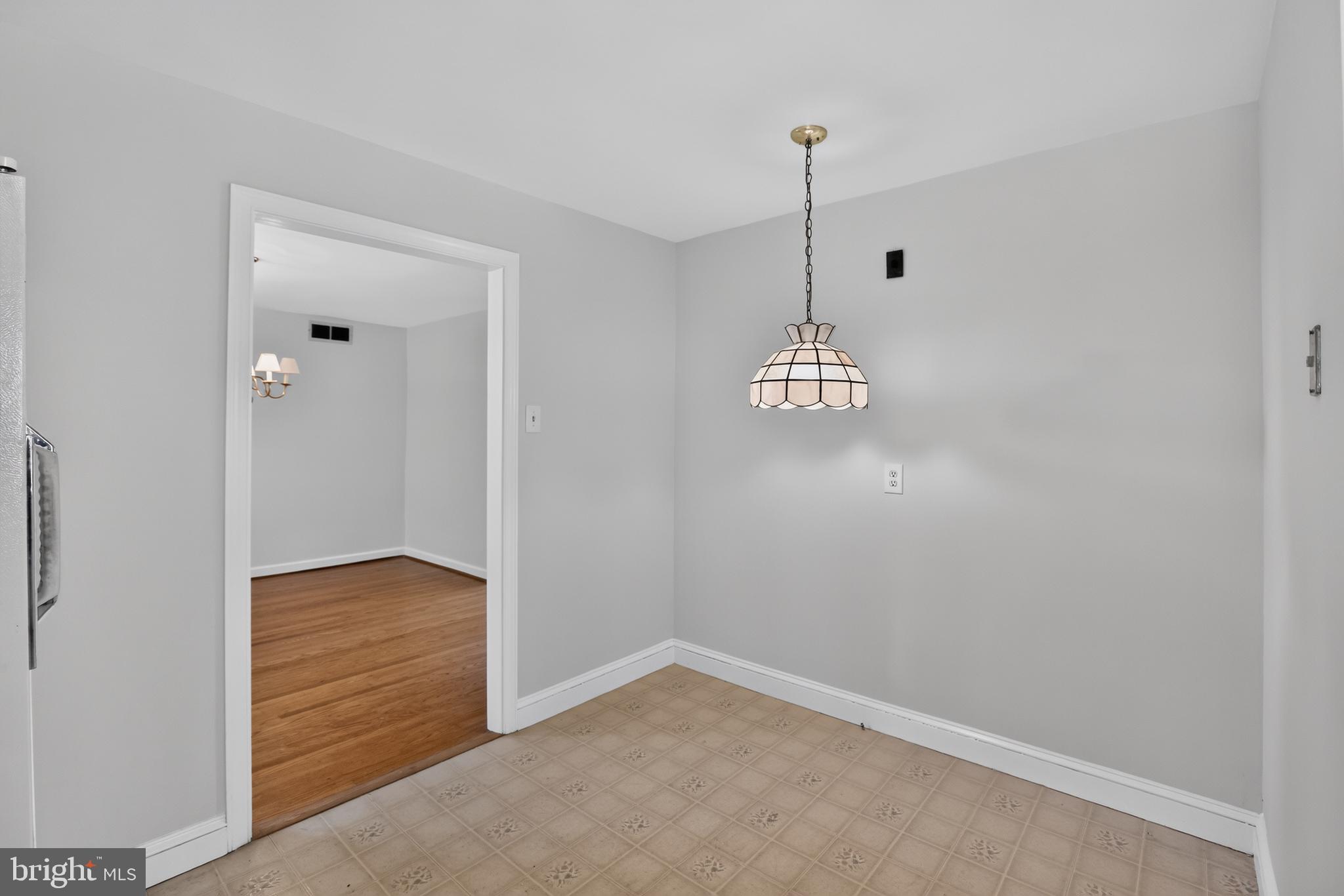 911 Delene Road Jenkintown, PA 19046 - Photo 7 of 30 Gallery Image 7