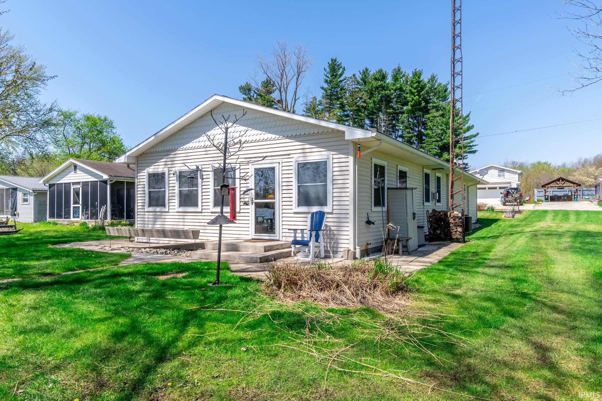 1835 South 445 East Lagrange, IN 46761 - Photo 4 of 36