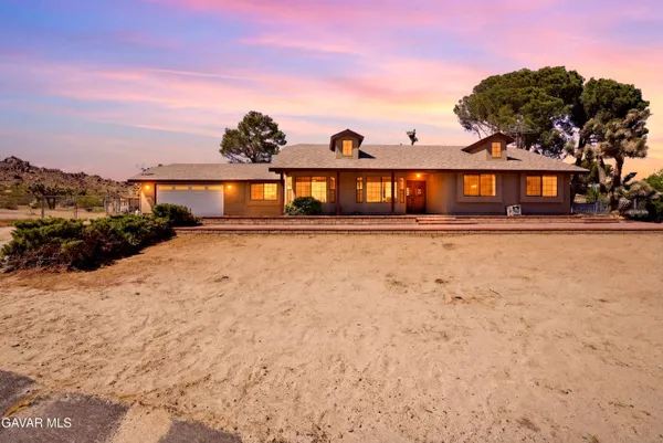 $429,900 | 39005 161st Street East, Lake Los Angeles, CA 93591
