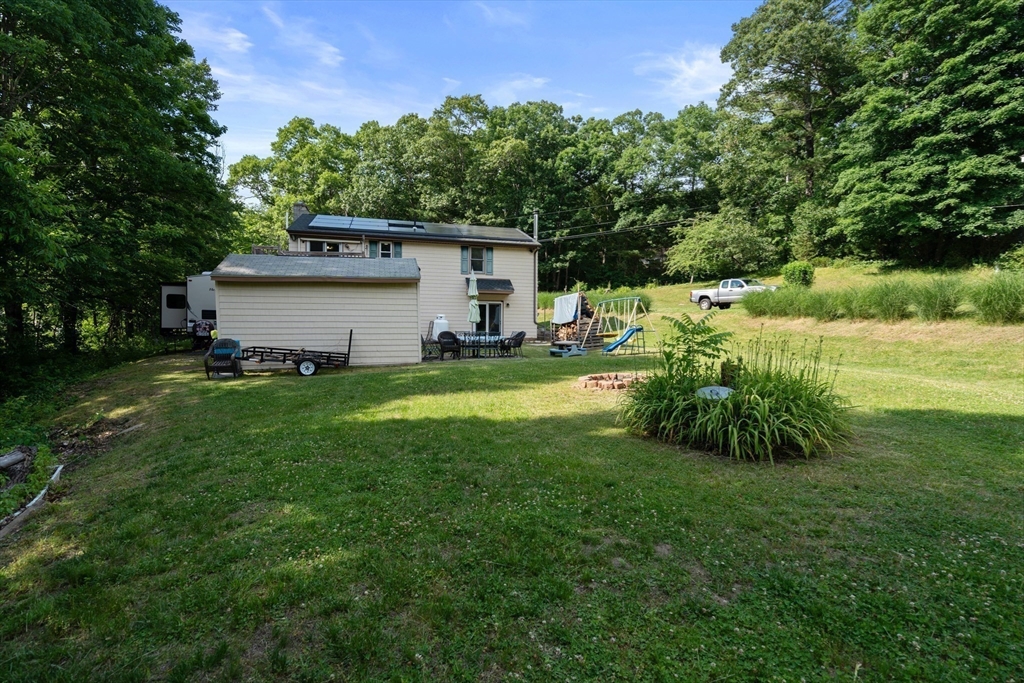 198 Lower Gore Road Webster, MA 01570 - Photo 24 of 37