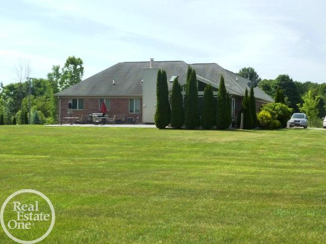 8857 Bordman Road Almont, MI 48003 - Photo 29 of 43 31294762-28.JPG
