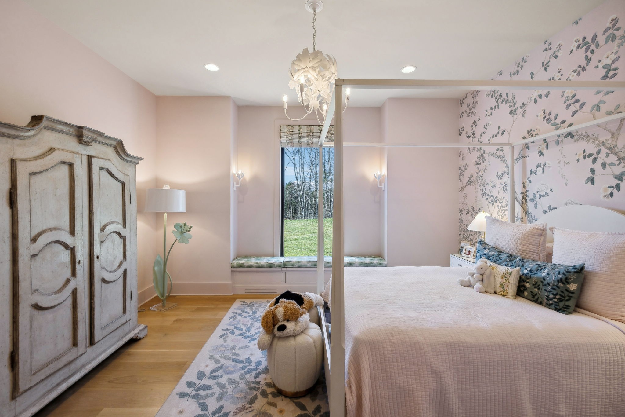 4640 Murfreesboro Road Franklin, TN 37067 - Photo 47 of 79 a spacious bedroom with a bed dresser and window