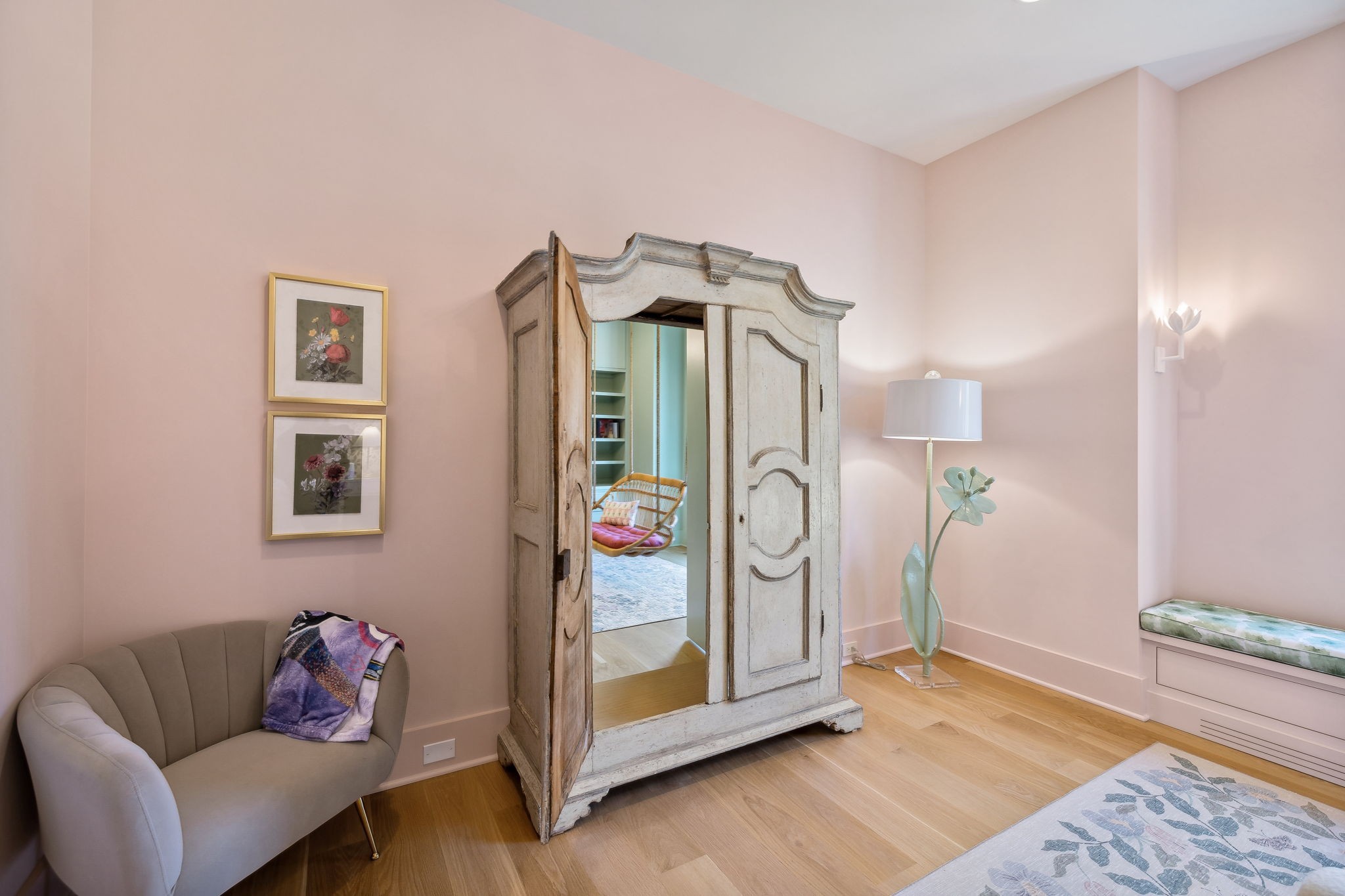 4640 Murfreesboro Road Franklin, TN 37067 - Photo 48 of 79 a living room with furniture
