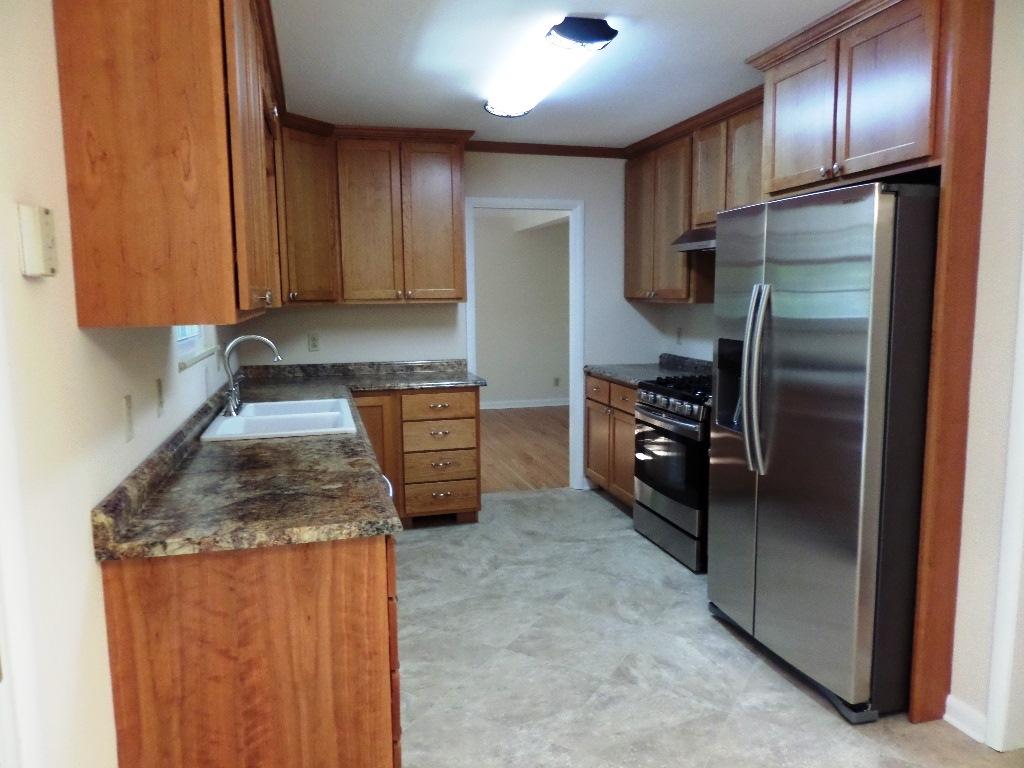 15 Windhaven Lane Oak Ridge, TN 37830 - Photo 2 of 29 kitchen