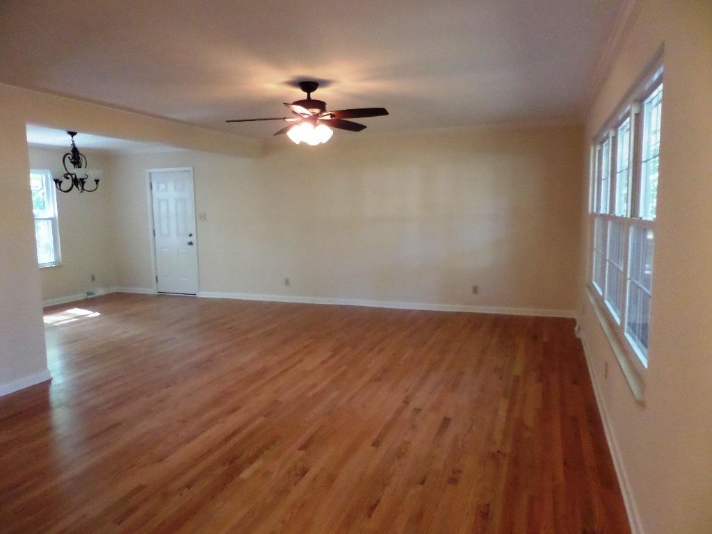 15 Windhaven Lane Oak Ridge, TN 37830 - Photo 12 of 29 living3