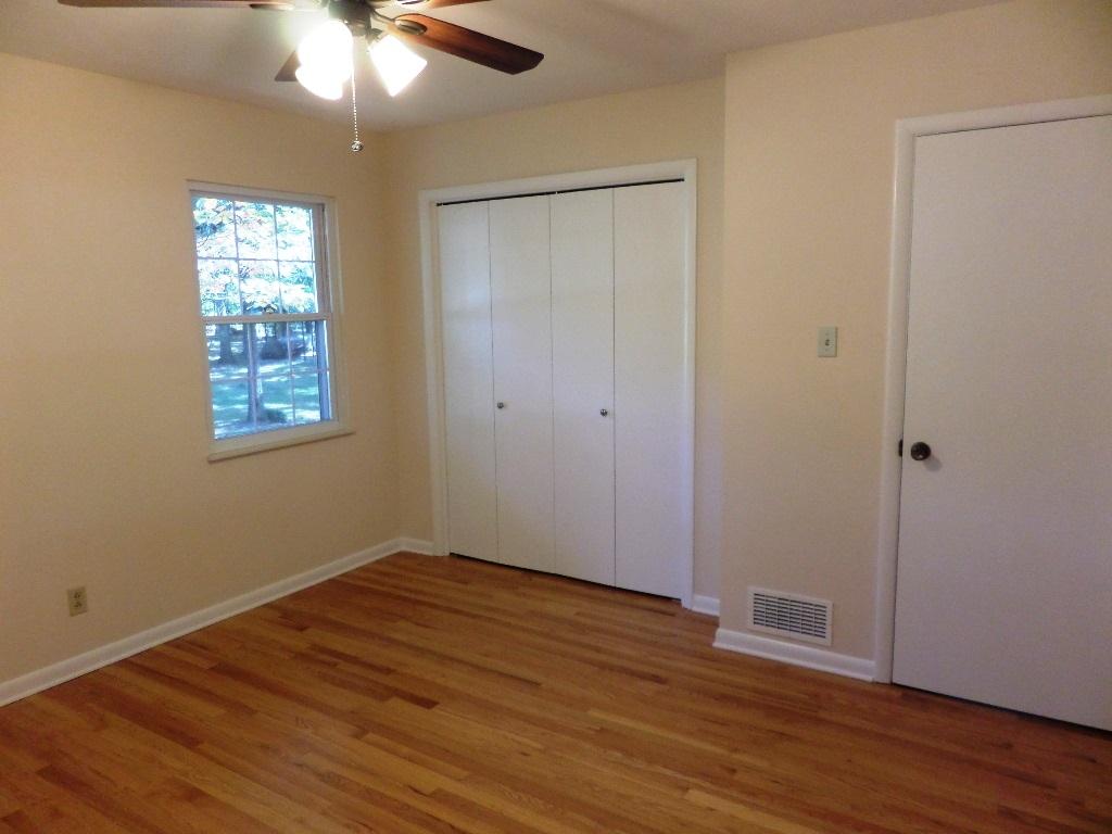 15 Windhaven Lane Oak Ridge, TN 37830 - Photo 18 of 29 bed2-2