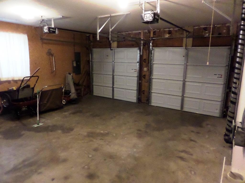 15 Windhaven Lane Oak Ridge, TN 37830 - Photo 28 of 29 garage