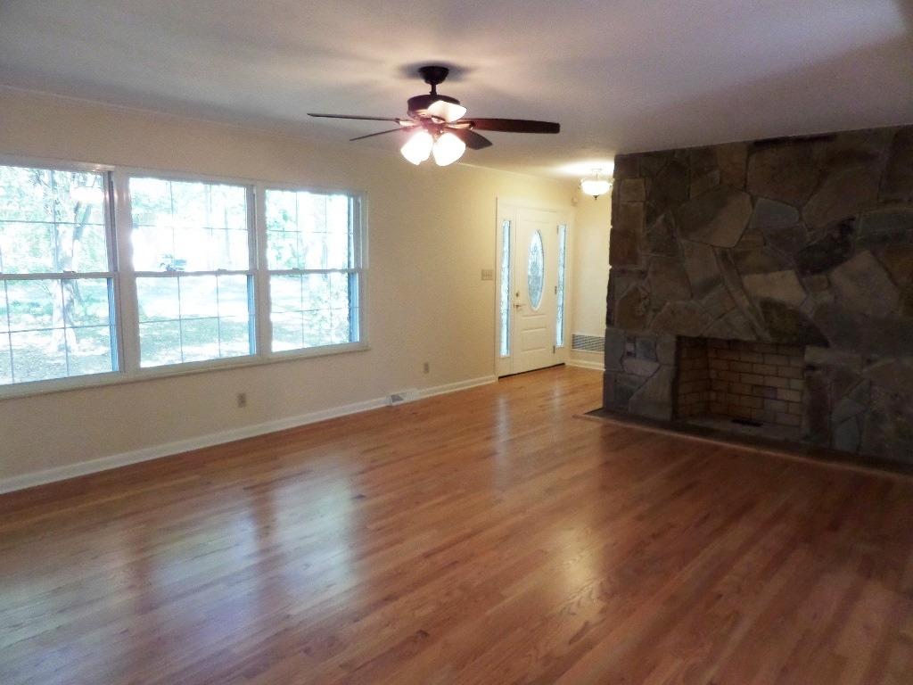 15 Windhaven Lane Oak Ridge, TN 37830 - Photo 10 of 29 living