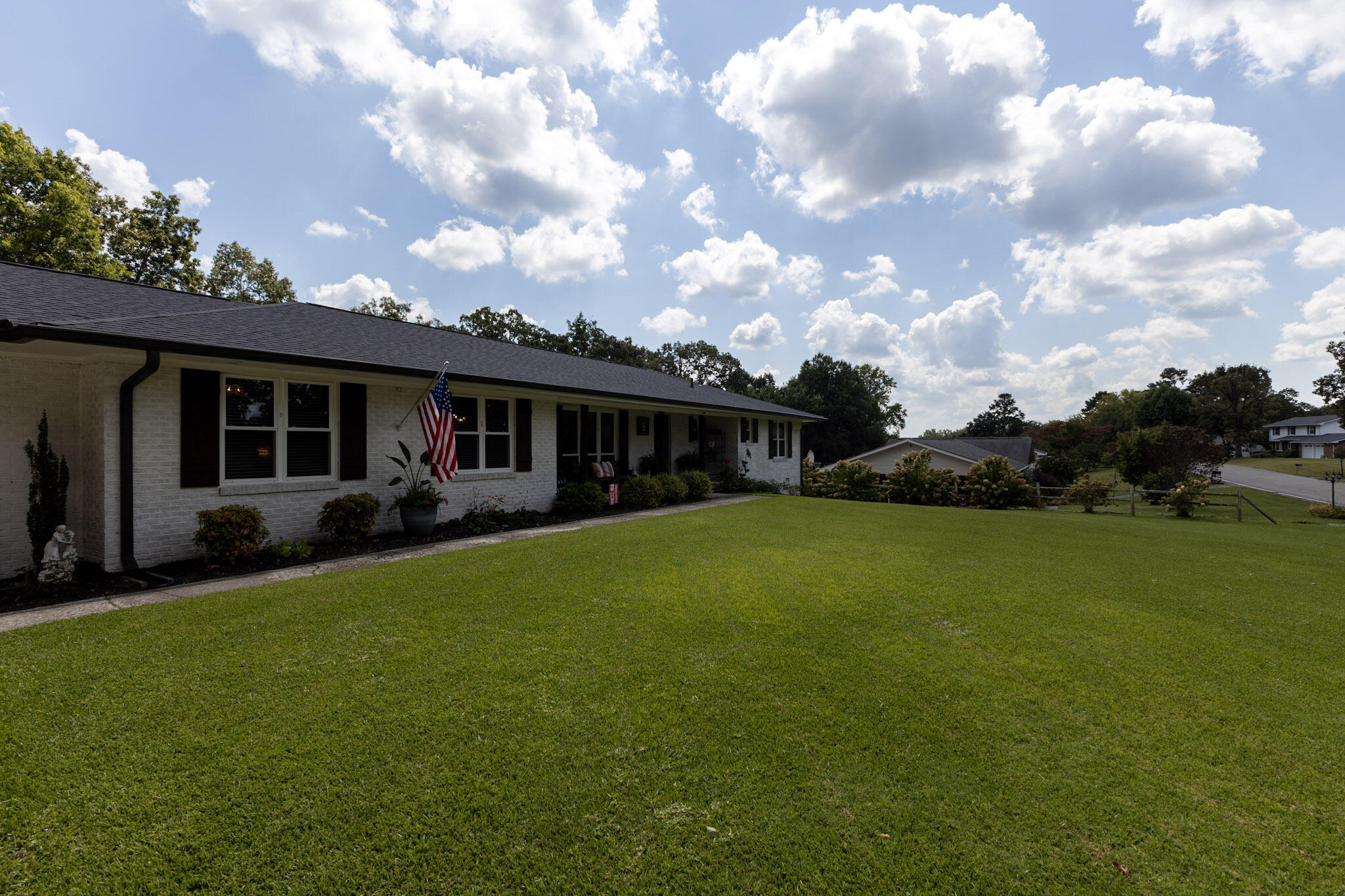 2034 Haven Crest Drive Chattanooga, TN 37421 - Photo 2 of 17 0N1A1662