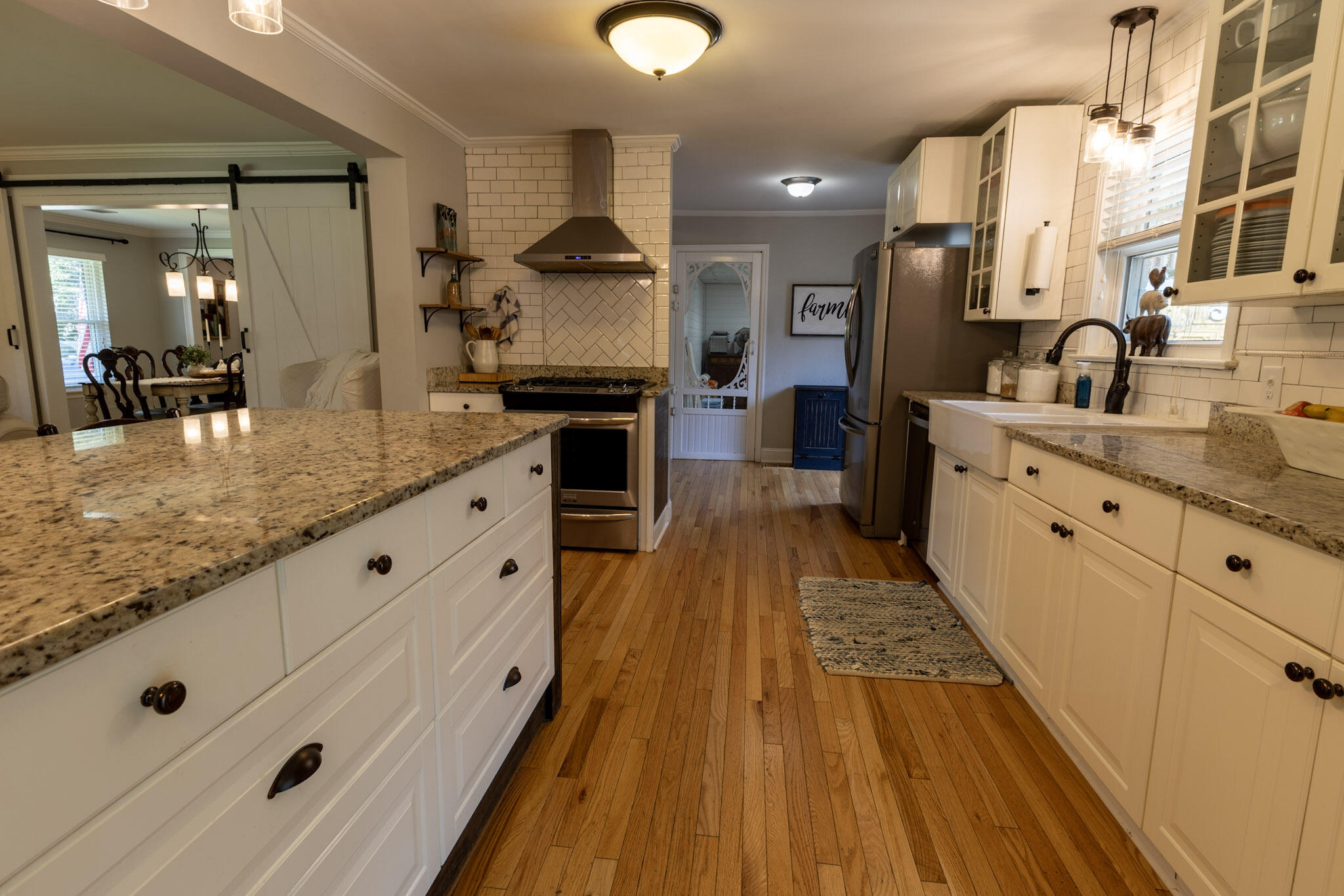 2034 Haven Crest Drive Chattanooga, TN 37421 - Photo 4 of 17 0N1A1594-HDR