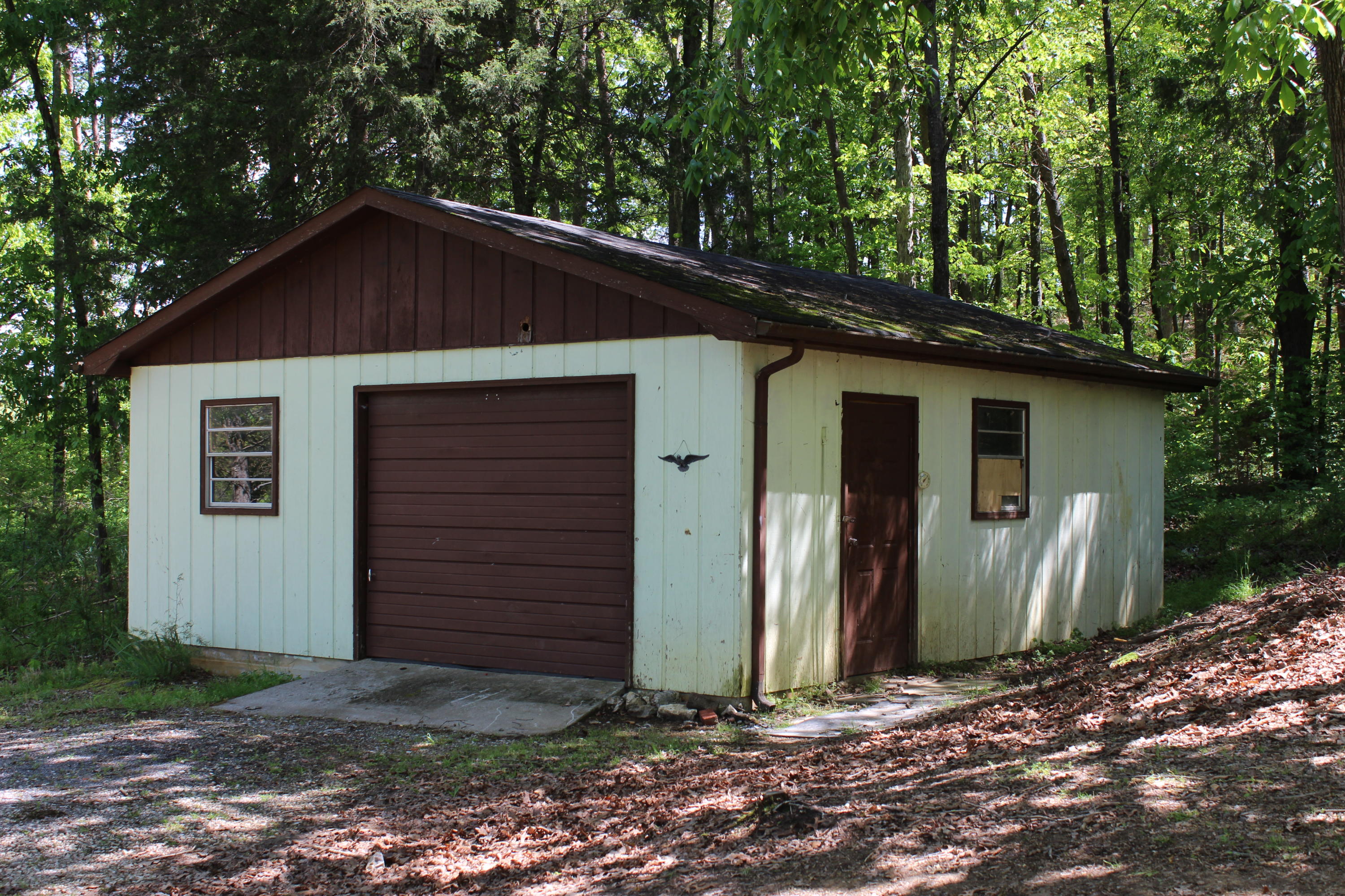170 Gibson Road Madisonville, TN 37354 - Photo 32 of 36 IMG_8859