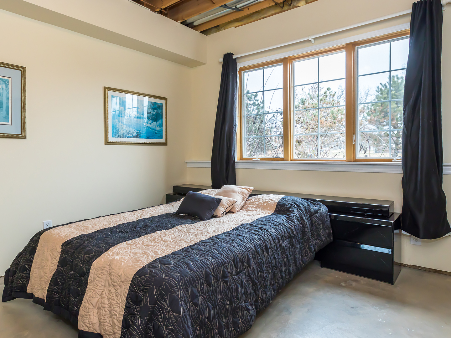 3N480 Fair Oaks Road West Chicago, IL 60185 - Photo 19 of 25 a bedroom with a bed and a window