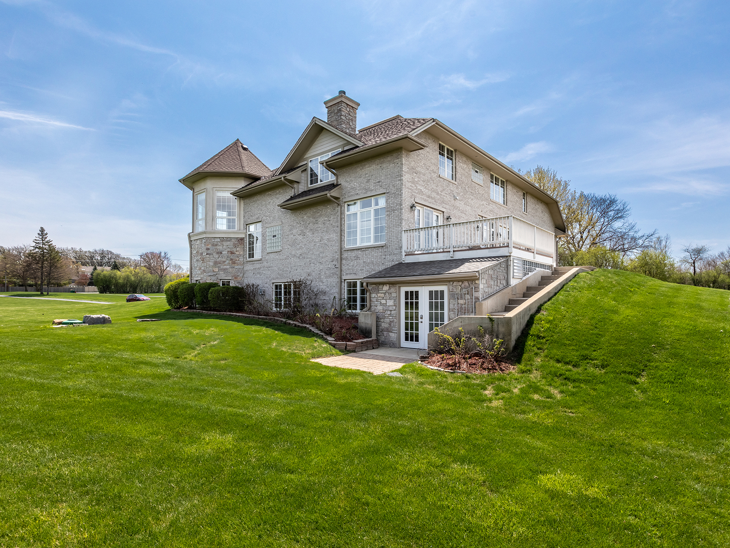 3N480 Fair Oaks Road West Chicago, IL 60185 - Photo 2 of 25 a view of a house with a big yard and potted plants