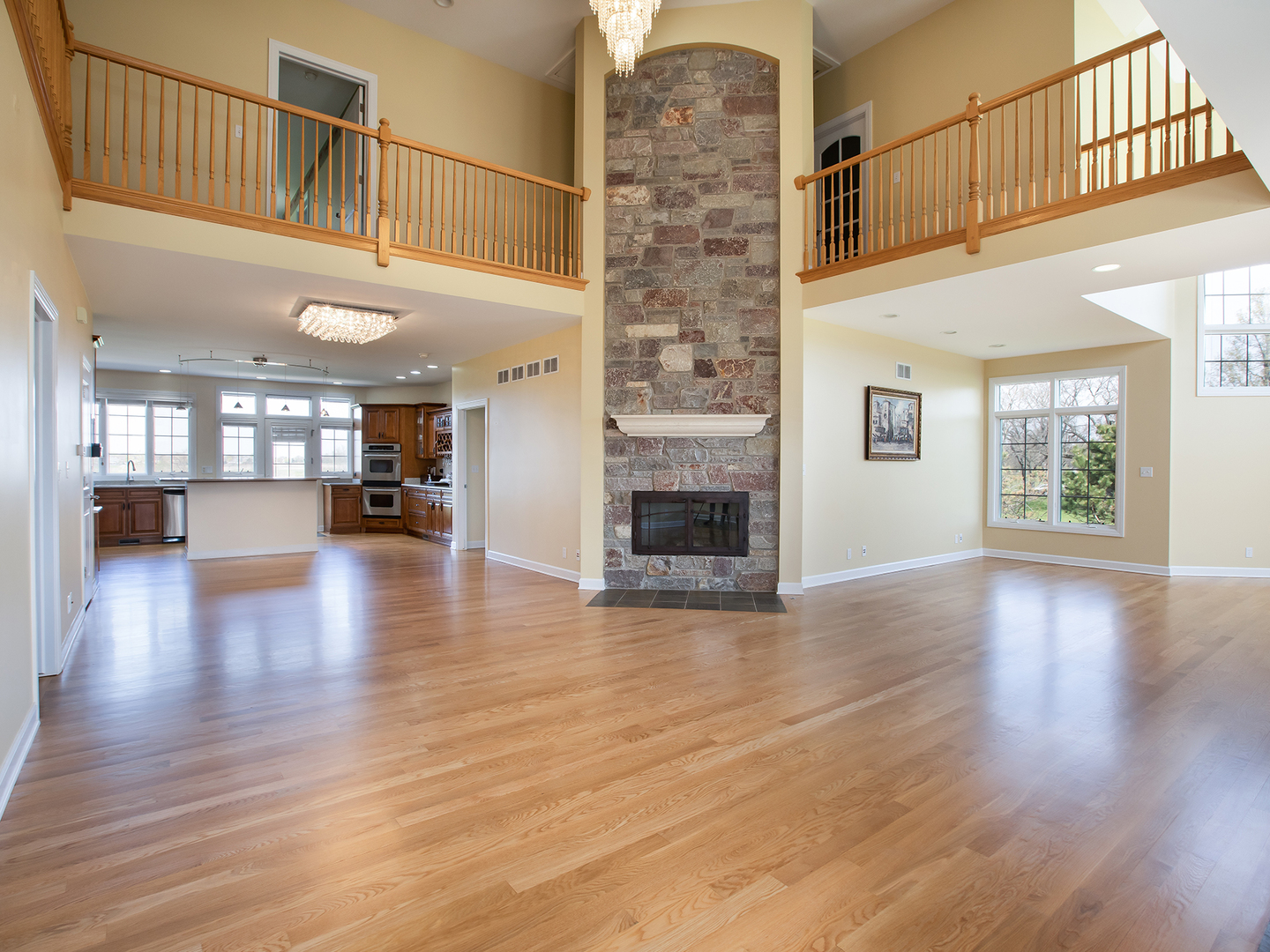 3N480 Fair Oaks Road West Chicago, IL 60185 - Photo 4 of 25 an entryway of a building with seating space