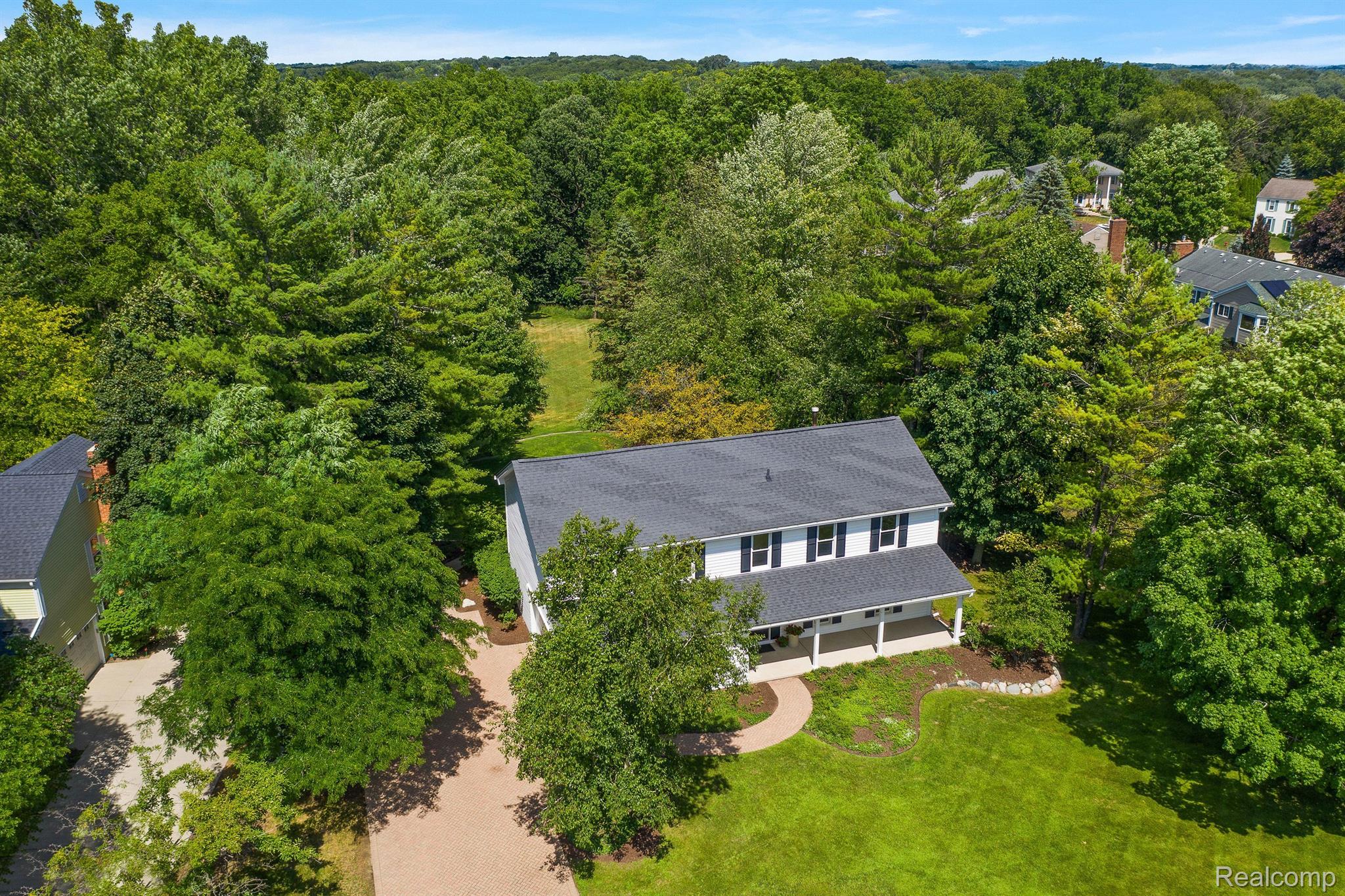 1300 East Fairview Lane Rochester, MI 48306 - Photo 23 of 64 Fabulous setting