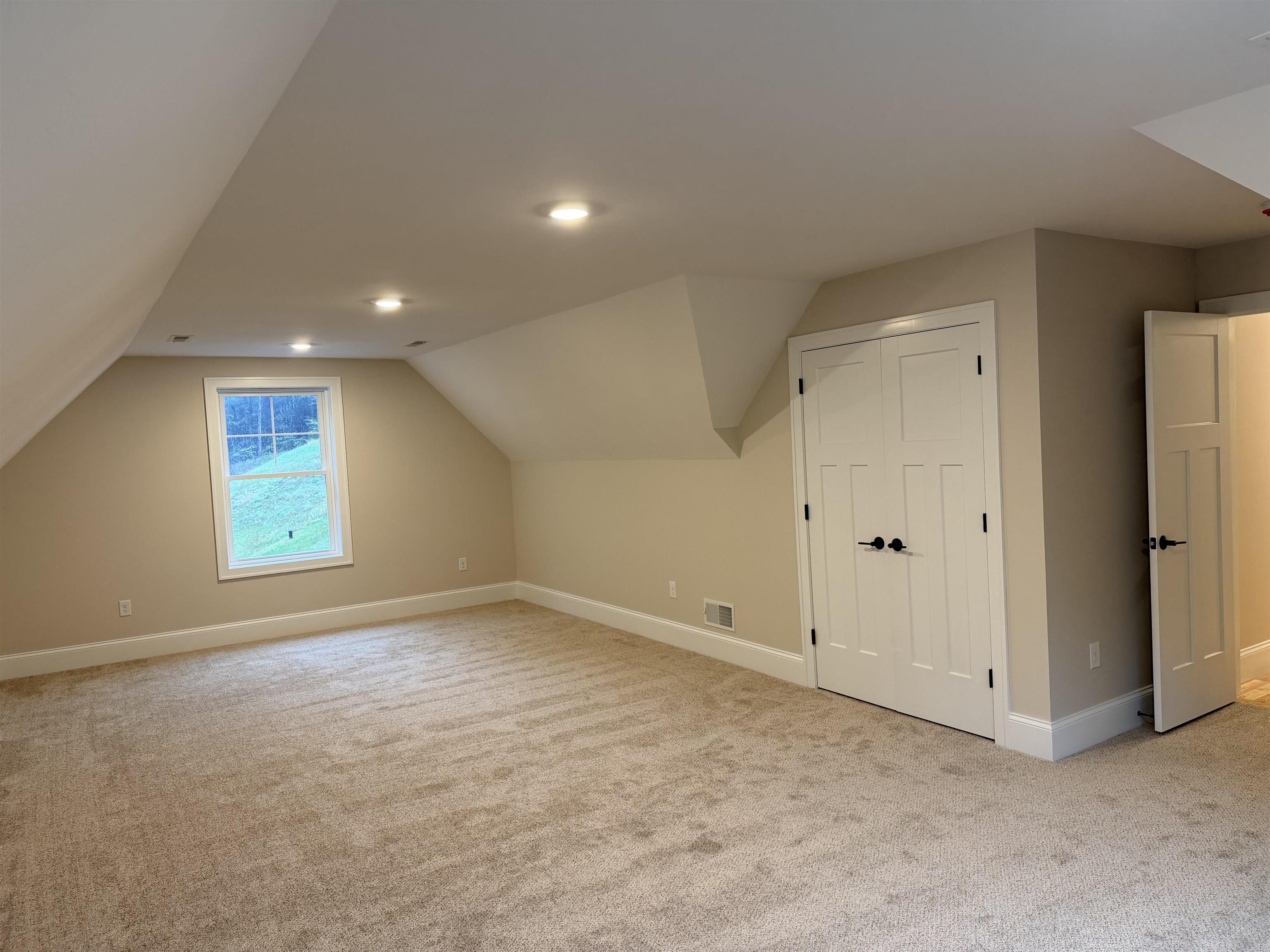 101 A Seaverns Bridge Road Merrimack, NH 03054 - Photo 37 of 47 Gallery Image 37